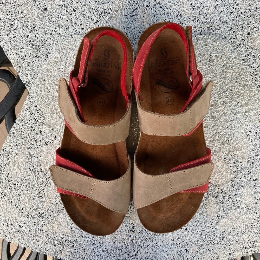 Sabatini memory system adjustable sandals. Eur 41